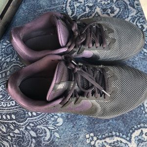 Nike women shoes ,7.5